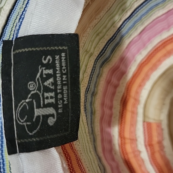 J Hats Multi-Pastel Colored Foldable Sunhat - Picture 3 of 3